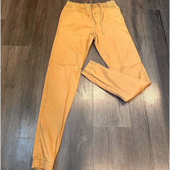 HOLLISTER CALIFORNIA STAKED SKINNY JOGGER HOLLISTER ADVANCED STRETCH - Picture 3 of 9